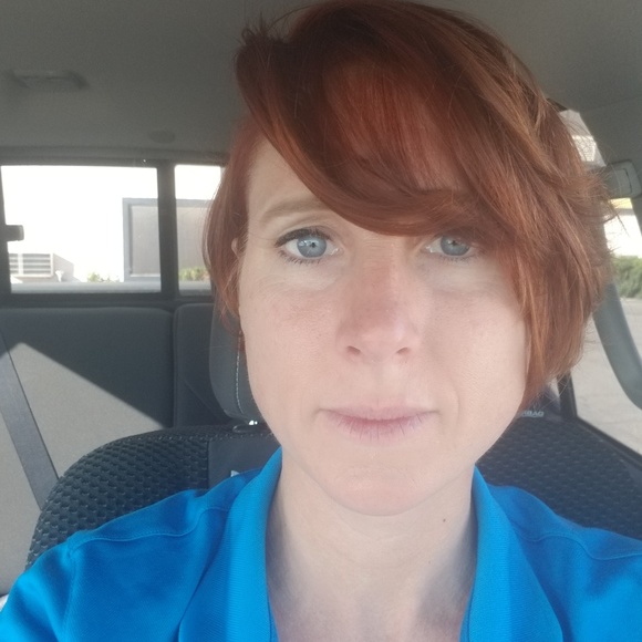 Meet your Posher, Carla - Picture 1 of 1